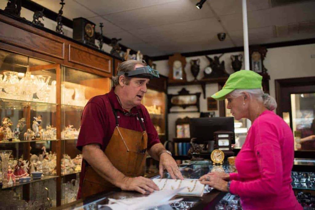 Munchels Jewelers
