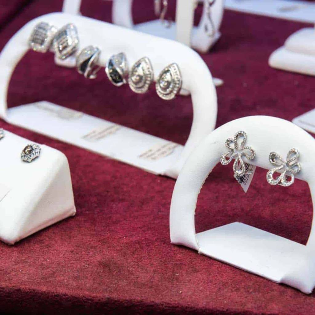 Munchels Jewelers