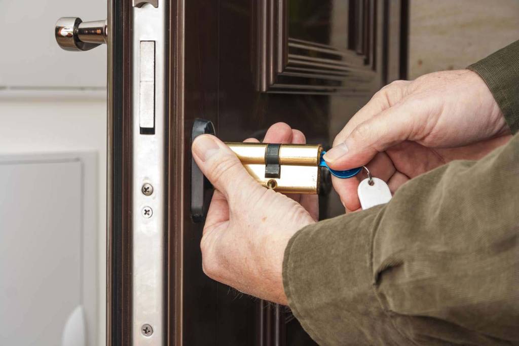 123 Safe Lock & Key