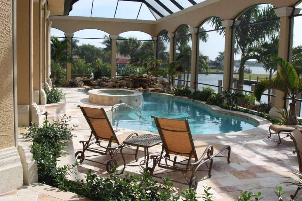 swimming pool