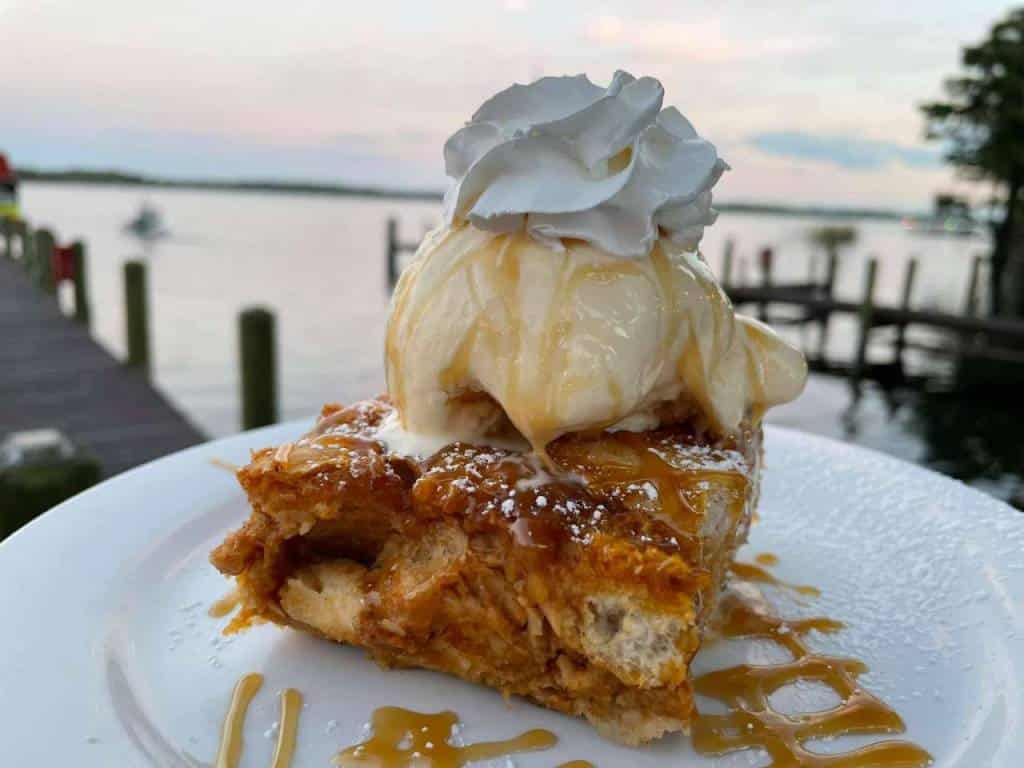 Tarpon Turtle Grill & Marina