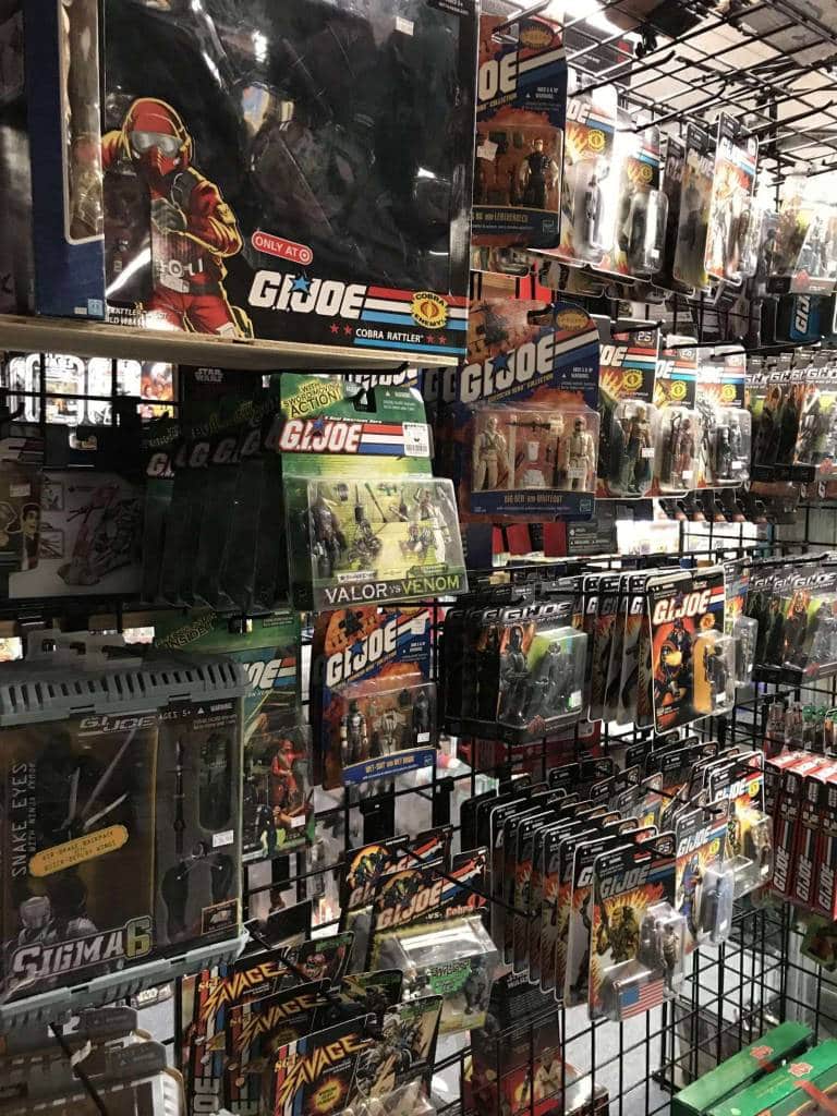 Vintage & Current Collectibles