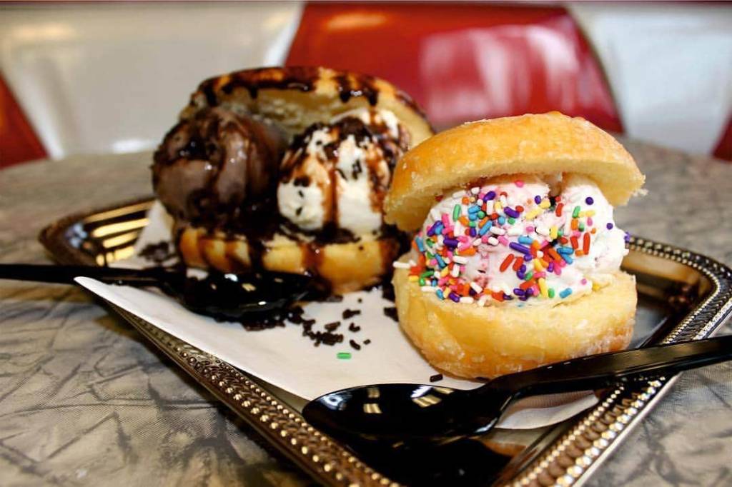 Sh-Booms Ice Cream & Sweets