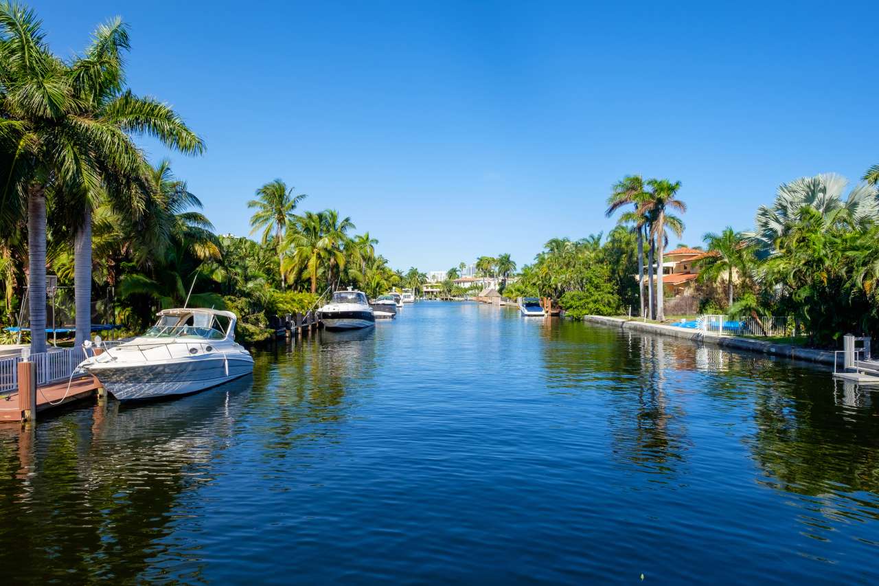 lake clarke shores
