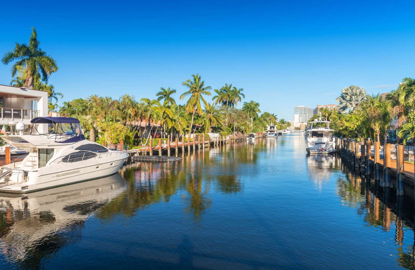 Lauderdale Lakes