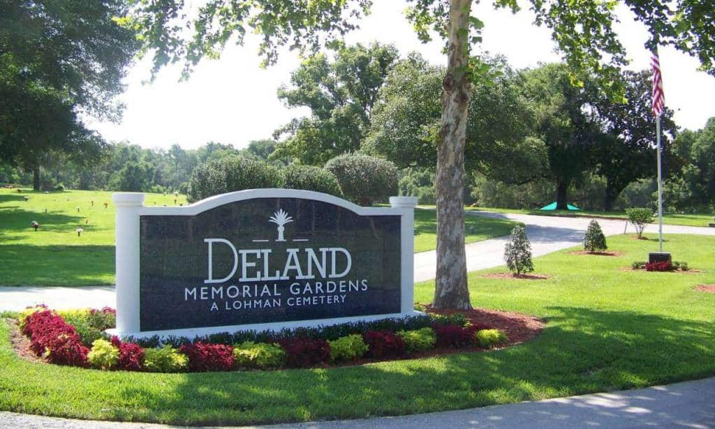 Deland Memorial Gardens