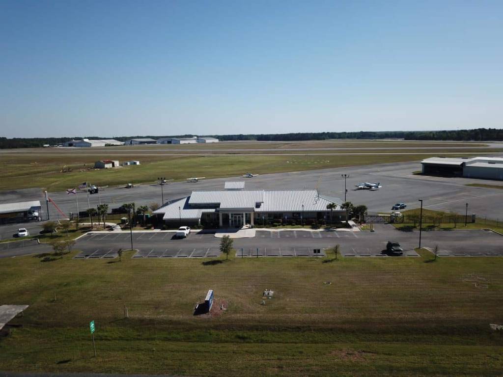 Lake City Gateway Airport