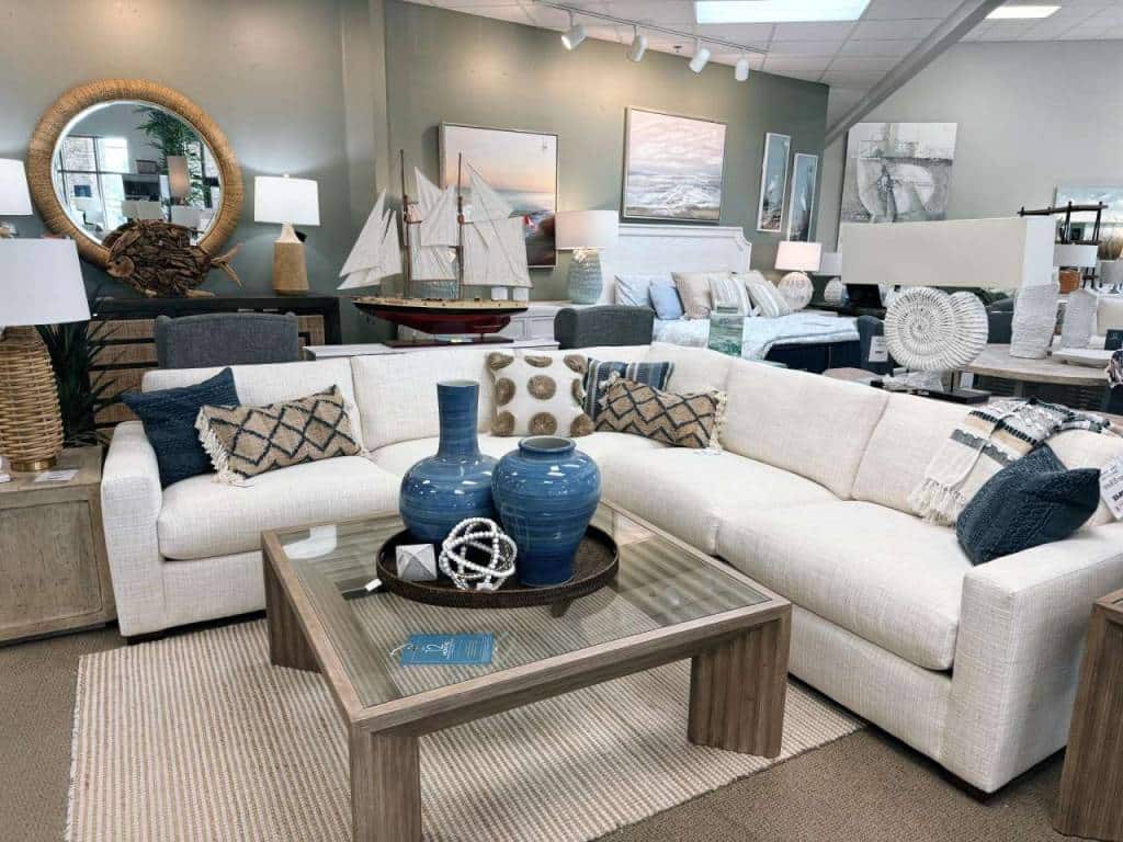 Pamaro Shop Furniture