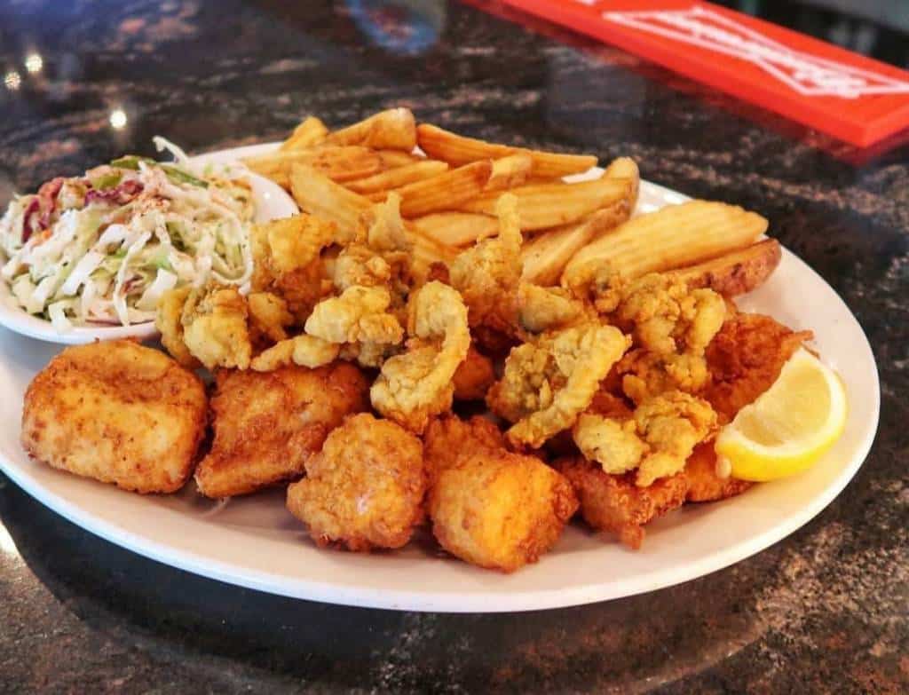 The Clam Bake Seafood Restaurant Fort Myers FL 6